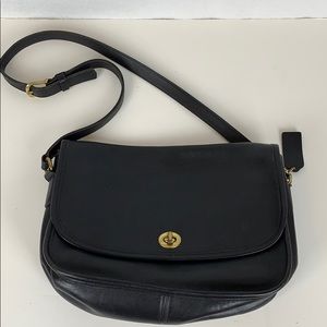 VTG Coach 9790 Classic City Bag Black Turnkey